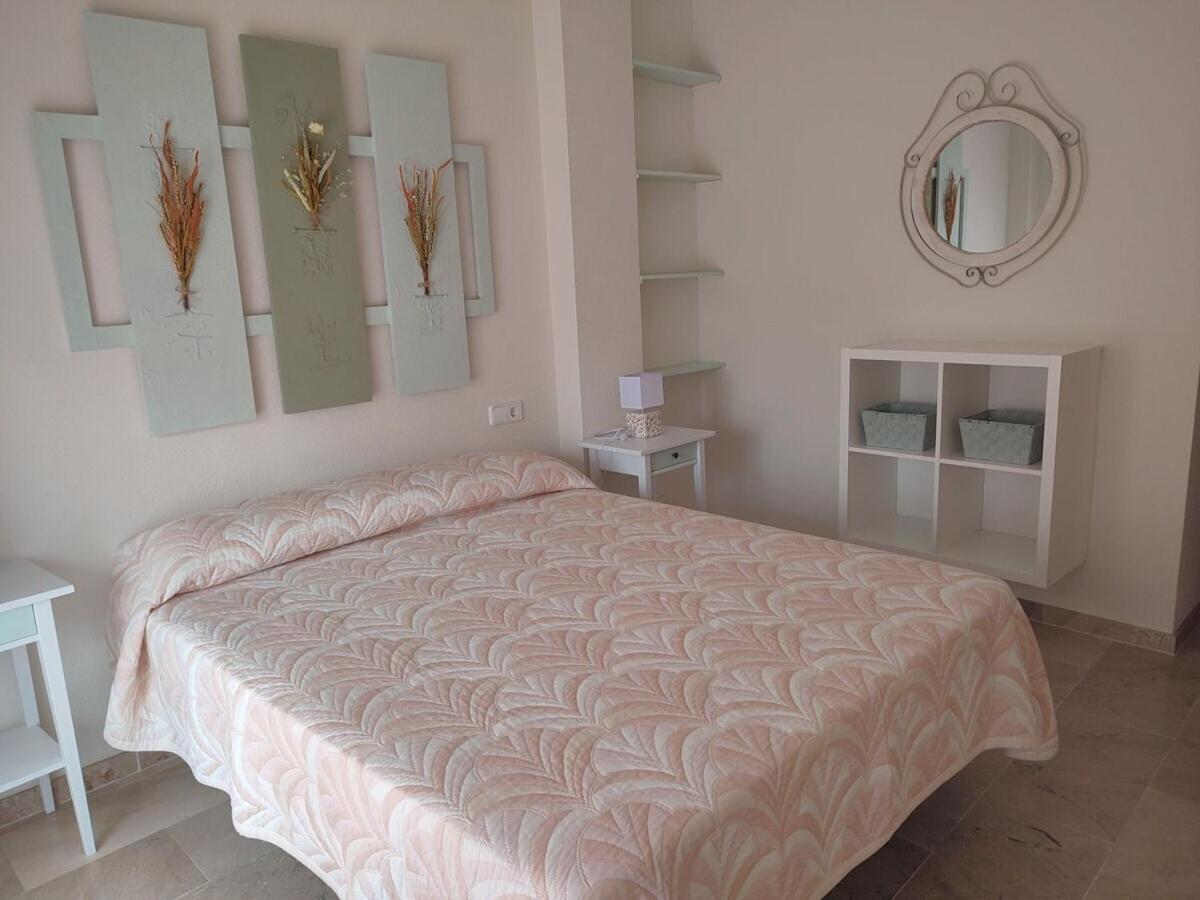 Apartamento Con Piscina Casares Ngoại thất bức ảnh